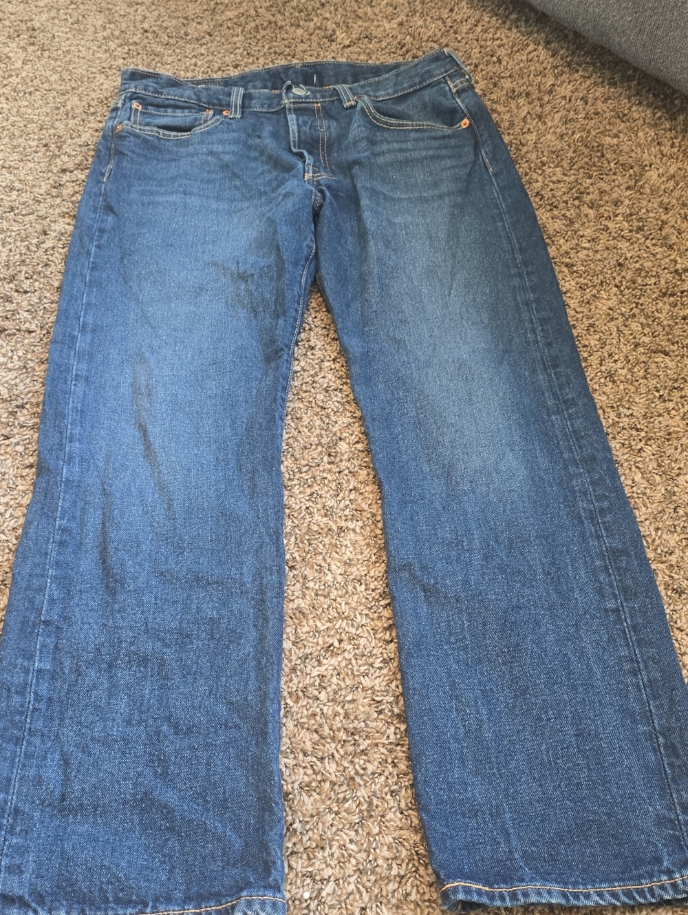 Levi's Men Blue Straight Jeans 501. With Big E